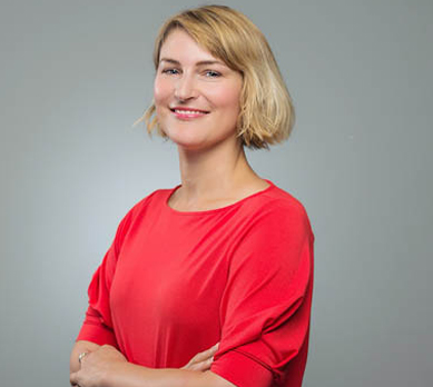 Dr. Astrid Dirksen