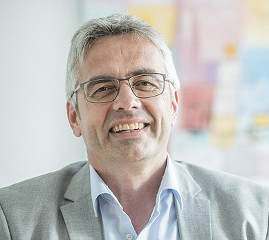 Prof. Dr. Markus Steffens